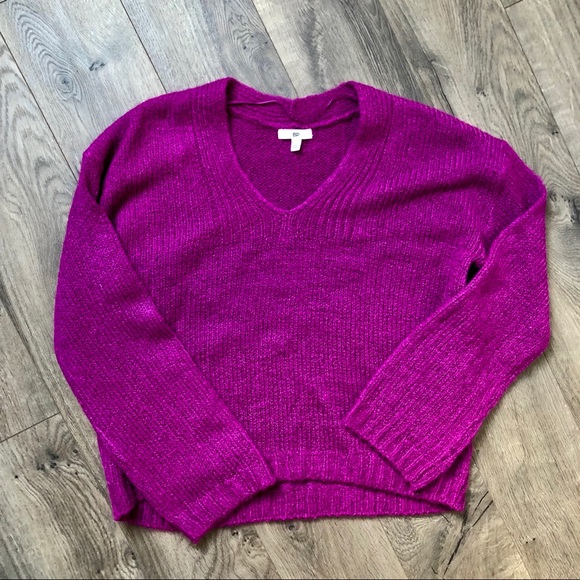 Soft Magenta Sweater NWT • Size Small - Picture 2 of 5